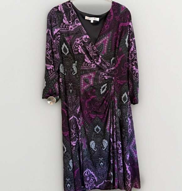Evan Picone Dresses & Skirts - Purple Paisley Black Whimsigoth Ruched V-Neck Moody Dress. 12 Meas In Pics.